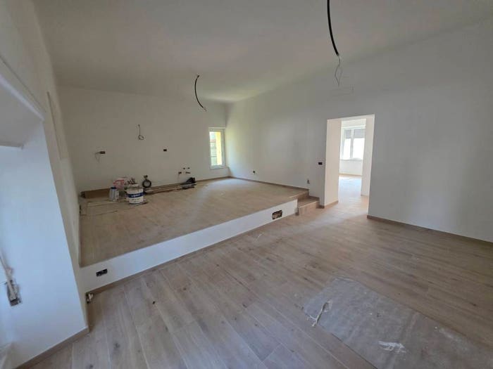 Appartamento trilocale in vendita in Via Giacomo Matteotti, Numana Paese, Numana
