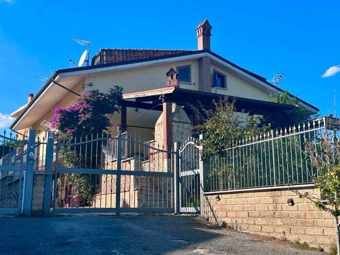 Casa quadrilocale in vendita in Via Lombardia, Selvotta, Capena
