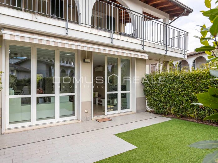 Casa trilocale in vendita in Via Benaco, Centro, Peschiera del Garda