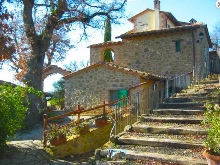 Casa con 6 locali in vendita in Moiano, Città della Pieve