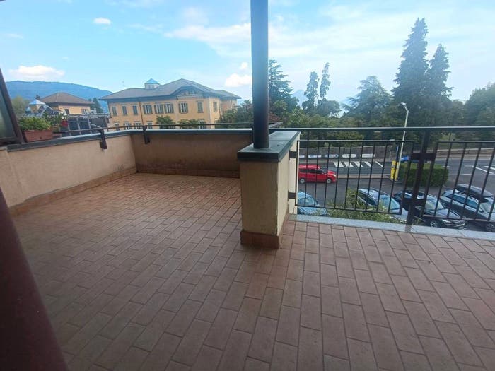 Appartamento trilocale in vendita in Via Edelweiss, Centro, Baveno