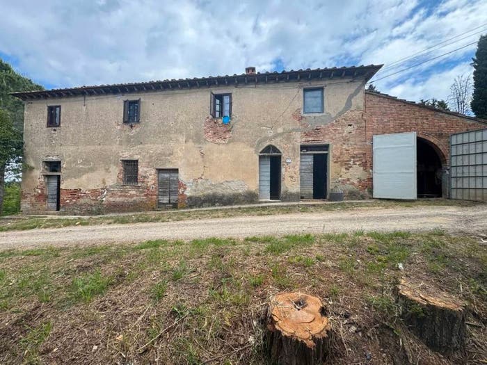 Casa con 6 locali in vendita in Strada Vicinale Lama, Castelfiorentino