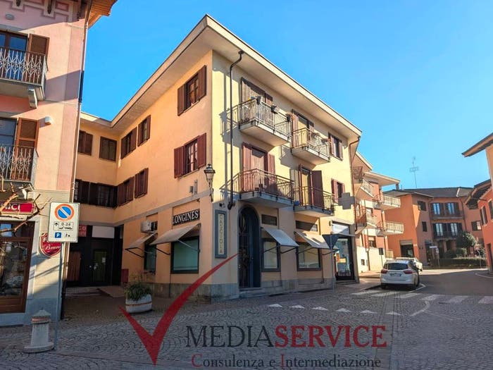 Appartamento quadrilocale in vendita in Piazza Italia, Centro, Boves