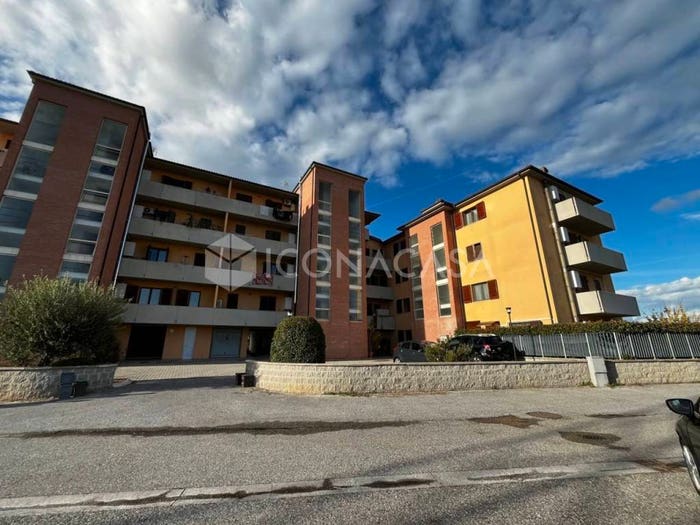 Appartamento trilocale in vendita in Via Grazia Deledda, Centro, Castelfranco di Sotto