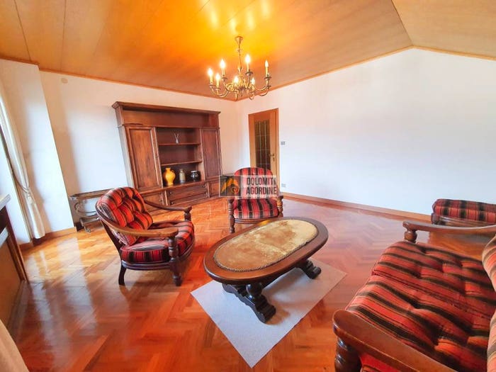 Appartamento quadrilocale in vendita in Via Gebirgsjäger, Centro, Brunico