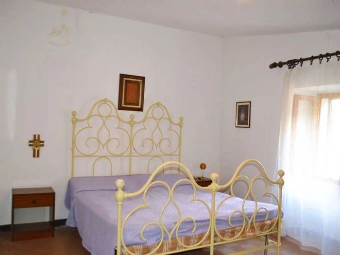 Casa con 5 locali in vendita in Loc Chiaserna, Cantiano