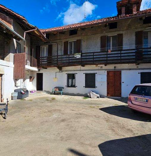 Casa con 6 locali in vendita in Via Galileo Ferraris, San Germano Vercellese