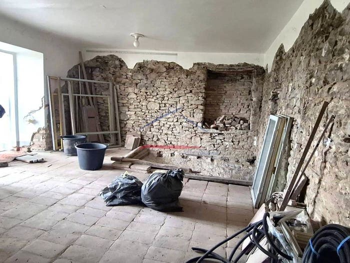 Appartamento quadrilocale in vendita in Cortona