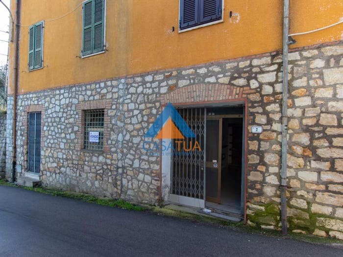 Appartamento bilocale in vendita in Località Tenaglie, Montecchio