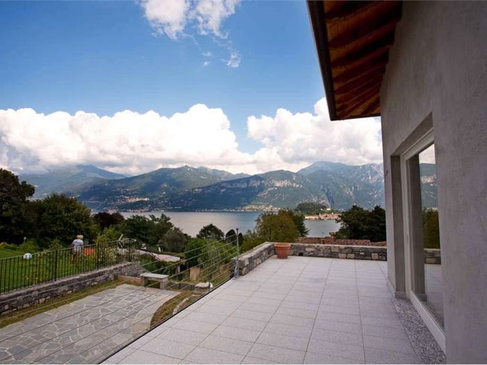 Casa con 6 locali in vendita in Via Cima dei Ronchi, Griante