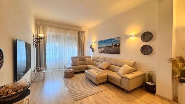 Appartamento con 5 locali in vendita in Piazza Dante, Sorgenti, Livorno