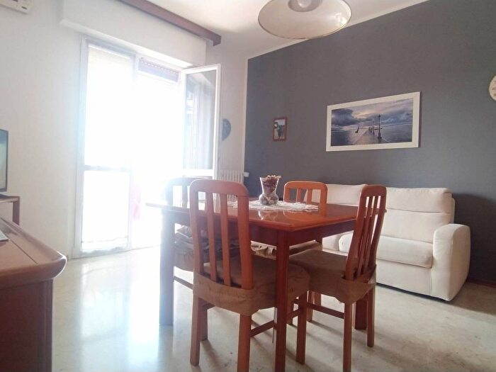 Appartamento bilocale in vendita in Via Benedetto Croce, San Lorenzo, Parabiago
