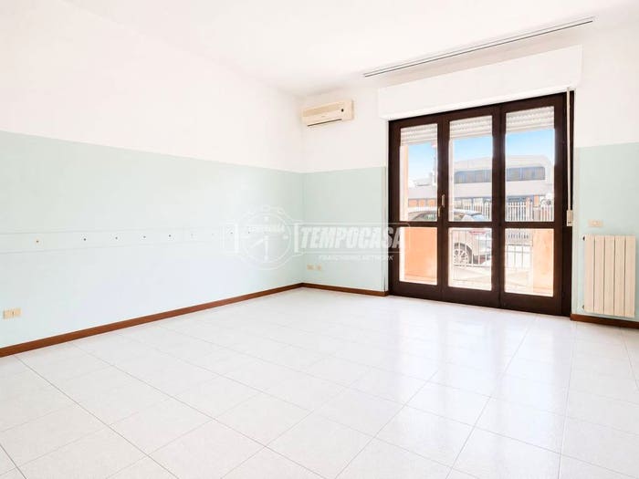 Appartamento quadrilocale in vendita in Via Luca Marenzio, Centro, Oristano