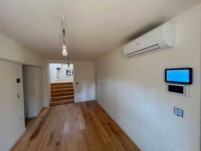 Appartamento con 5 locali in vendita in Via della Torre, Centro Storico, Modena