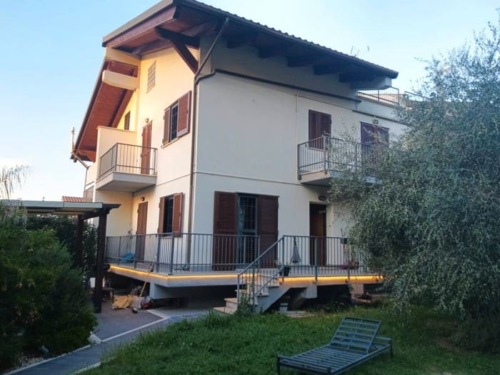 Casa con 6 locali in vendita in Via Costa Caselle, Prato della Corte, Marino
