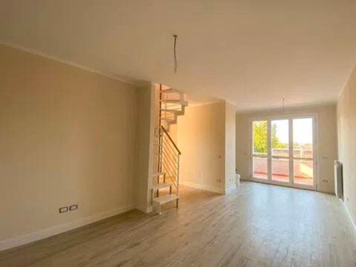Appartamento quadrilocale in vendita in Via Tosco Romagnola, San Frediano Nord San Casciano, Cascina