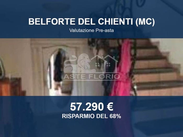 Appartamento con 5 locali in vendita in Via ANSELMO CIAPPI, Belforte del Chienti