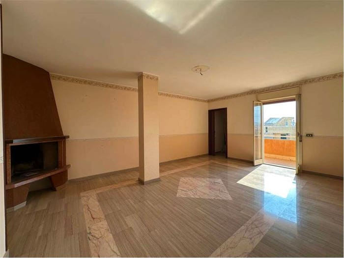 Appartamento quadrilocale in vendita in Via Sonnino, Centro, Noto