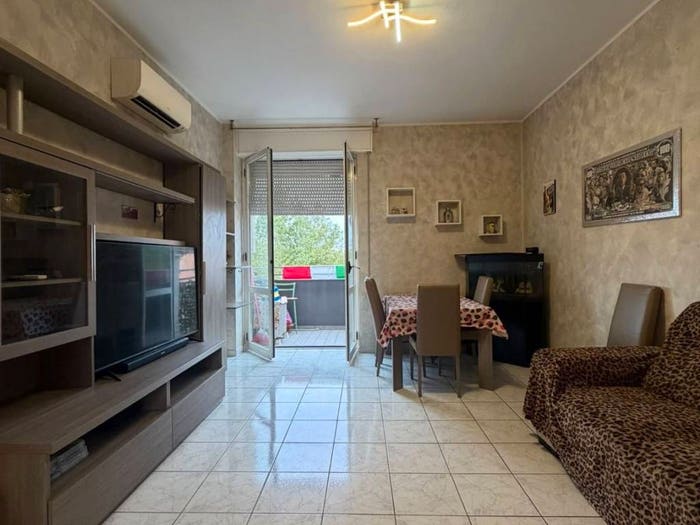 Appartamento trilocale in vendita in Via Alcide De Gasperi, San Fruttuoso, Monza