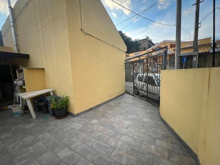 Appartamento bilocale in vendita in Via delle Suore, Provinciale, Messina
