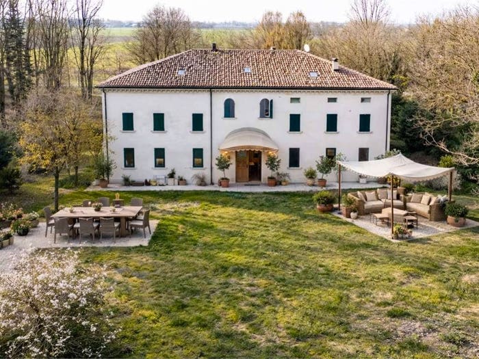 Casa con 6 locali in vendita in Via Donelli, Migliarina Budrione, Carpi