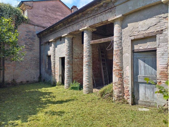 Casa con 6 locali in vendita in Via Trento e Trieste, Centro, Bagnacavallo