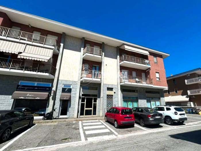 Appartamento trilocale in vendita in Via Cesare Battisti, Piossasco