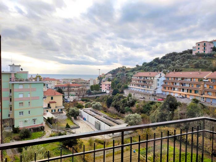 Appartamento trilocale in vendita in Via Mulino a Vento, Celle Ligure Pecorile, Celle Ligure