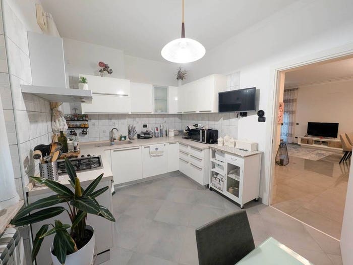 Appartamento trilocale in vendita in Via Marengo, Piazza Genova, Alessandria
