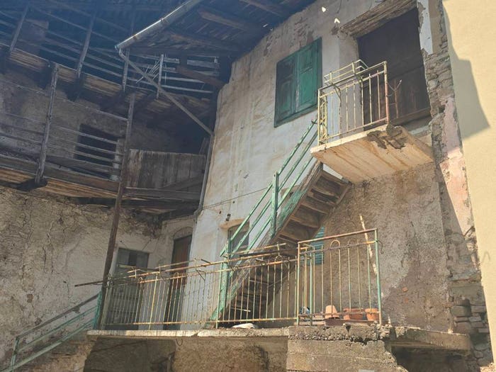 Casa con 6 locali in vendita in Mezzolombardo