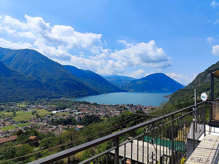 Casa con 5 locali in vendita in Corrido