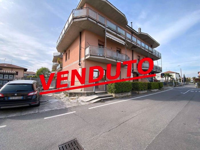 Appartamento bilocale in vendita in VIA MONTI, Osio Sotto