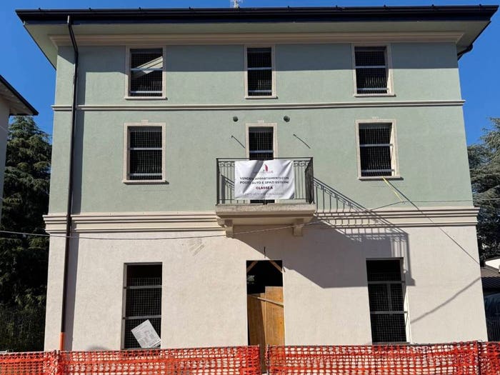 Appartamento quadrilocale in vendita in Via Belvedere, Villaggio Ferrari Duca degli Abruzzi, Brescia