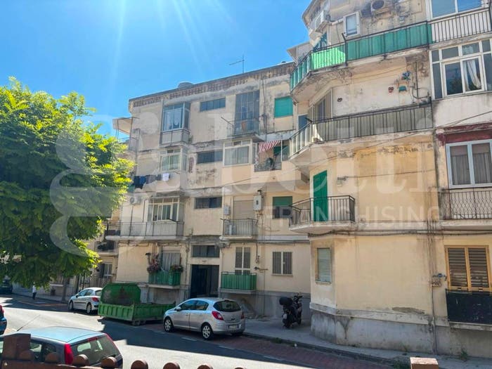 Appartamento trilocale in vendita in via Giovanni di Giovanni, Gazzi, Messina