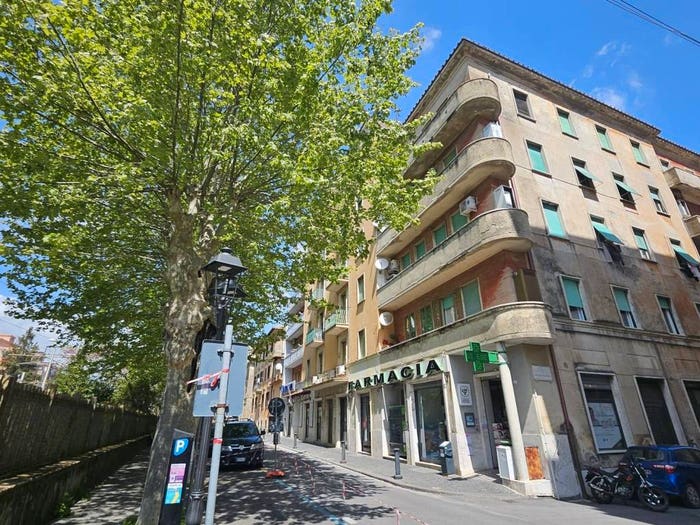 Appartamento trilocale in vendita in Via Domenico Pedacchiola, Centro, Bracciano
