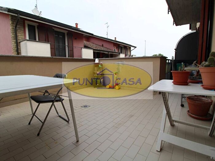 Appartamento trilocale in vendita in Via Vincenzo e Giovanni Boldrighi, Motta Vigana, Massalengo
