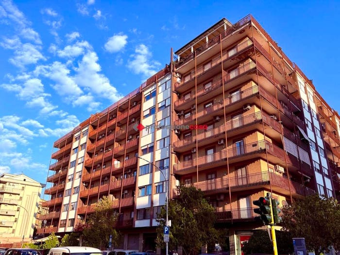Appartamento con 5 locali in vendita in via Pietro Nenni, Piazza Aldo Moro Parco San Felice, Foggia