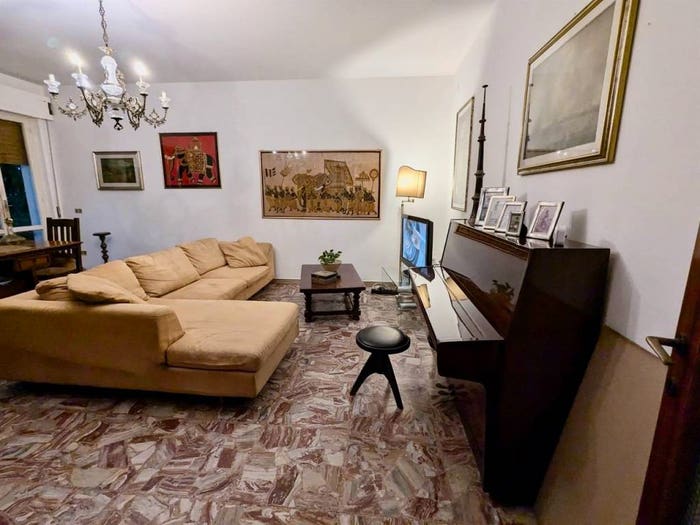 Appartamento con 5 locali in vendita in Via San Benedetto, San Giusto Aeroporto, Pisa