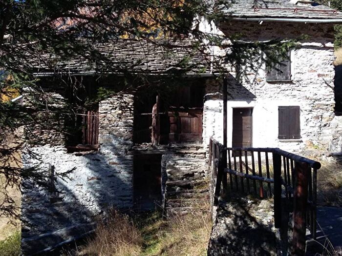 Casa con 5 locali in vendita in Località Senevedo, Chiesa in Valmalenco