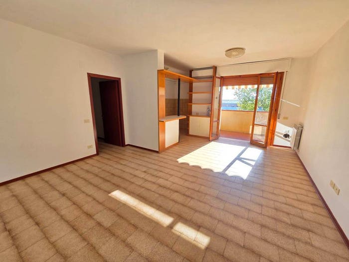 Appartamento quadrilocale in vendita in Via del Crocifisso, Signa