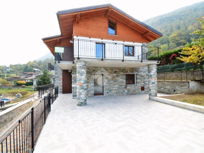 Appartamento trilocale in vendita in Frazione Lassolaz, Lassolaz, Pontey