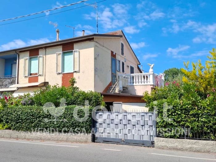 Casa trilocale in vendita in Via Pedro Alvares Cabral, Cattolica