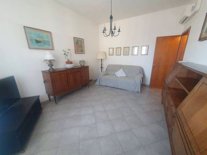 Appartamento con 5 locali in vendita in Mazzini Oberdan, Firenze
