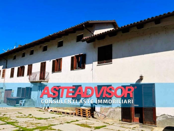 Casa con 6 locali in vendita in Strada Pratomorone, Pratomorone, Tigliole