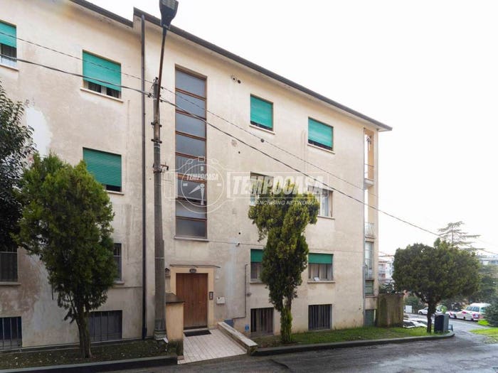 Appartamento quadrilocale in vendita in Via Calatafimi, Madonna Alta Prepo, Perugia