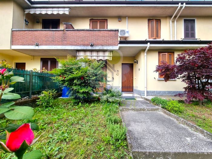 Casa quadrilocale in vendita in Via Buozzi, Centro, Casalpusterlengo