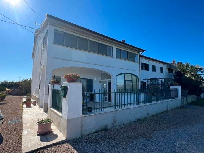 Appartamento quadrilocale in vendita in Capalbio