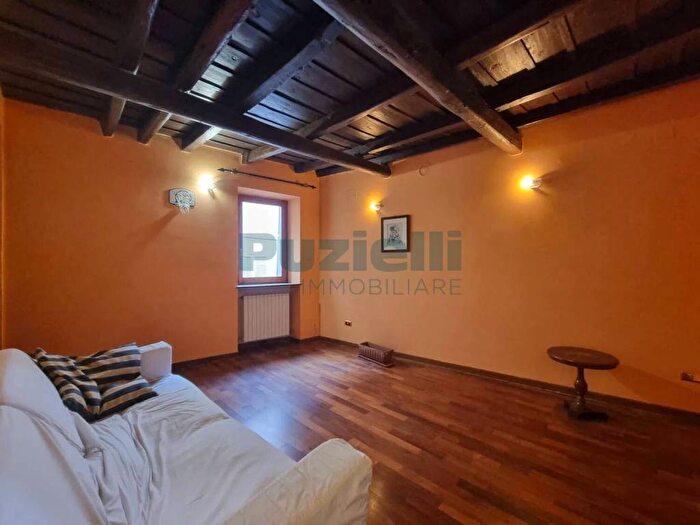 Casa con 5 locali in vendita in Vicolo Del Pozzo, Centro, Fermo