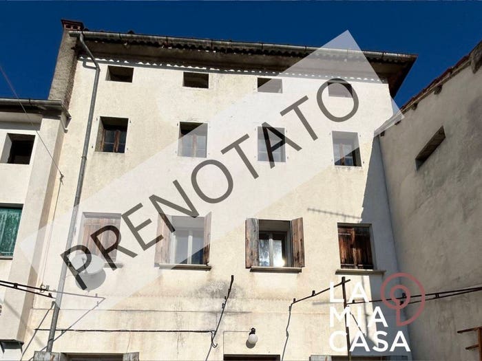 Casa con 6 locali in vendita in Via Carpenè, Lago, Revine Lago