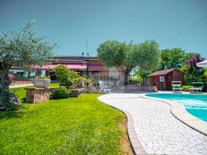 Casa con 5 locali in vendita in Via Marezzane di Sopra, Arcole